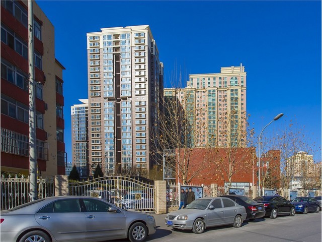 兴义玻璃钢雕塑公司